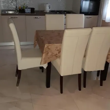 Apartman Borna&dora *