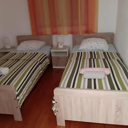 Apartman Borna&dora *